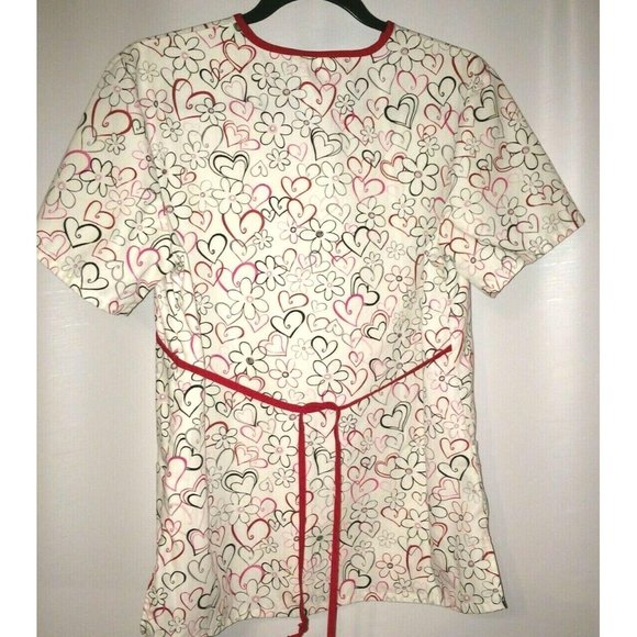 Hearts Flowers SB Scrub top Cross Body Tie Back V Neck - Picture 3 of 8